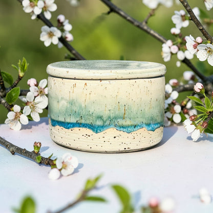 Handgemachte französische Butterdose – Meeresglasur, Amazing roze, Leinenweiß